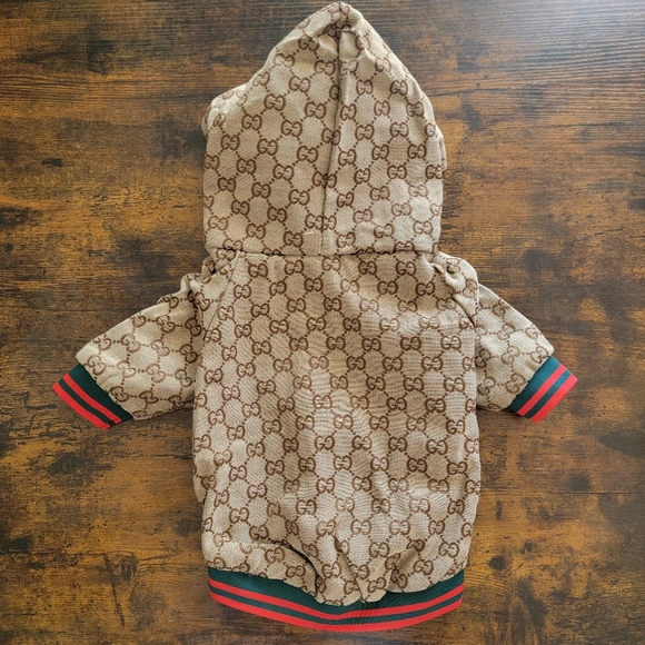 Stylish Brown Monogram dog jacket hoodie - Picture 4 of 8